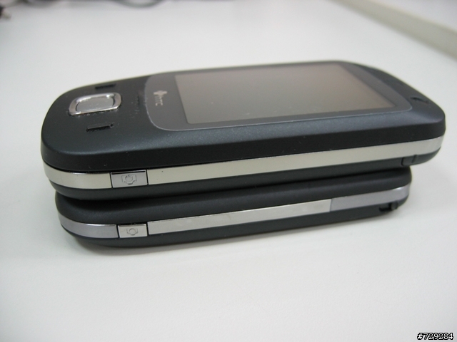 HTC Touch vs. Touch Dual兩代大車拼--外形篇（上）