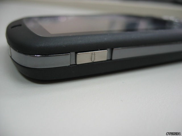 HTC Touch vs. Touch Dual兩代大車拼--外形篇（上）