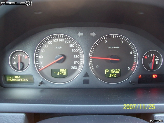 [分享] 不專業的VOLVO XC-90 D5 2.4L 新車分享文