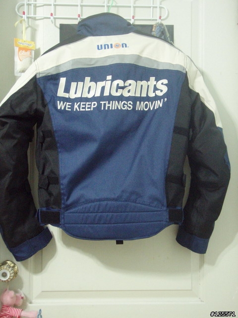 [非開箱分享]76 Lubricants 秋冬季防摔夾克