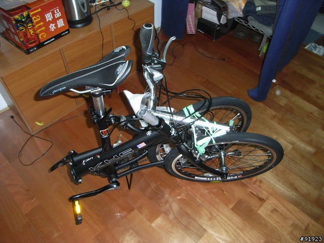 [分享]08 khs TF-20 T3 平光黑