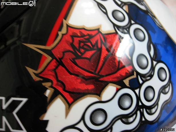 [分享]SHARK RSR2 ROSES配色帽 (圖多)更新