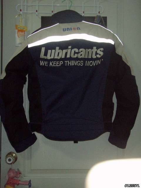 [非開箱分享]76 Lubricants 秋冬季防摔夾克