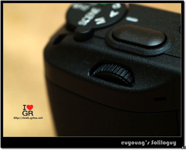 [GRD2]繼續感動你心的經典靈魂：Ricoh GR Digital II
