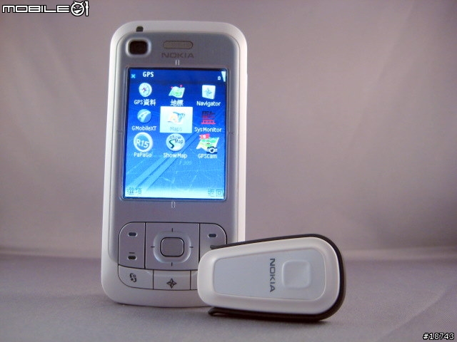 [分享] Nokia BH-300 小巧繽紛的藍牙耳機