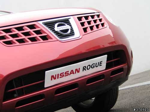 Nissan Rogue指名單挑Honda CR-V