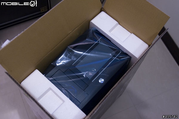 [分享] 聯力PC-A06 Black