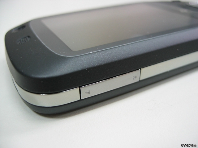 HTC Touch vs. Touch Dual兩代大車拼--外形篇（上）