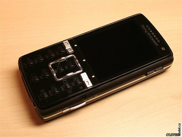 k850i 新色發表~