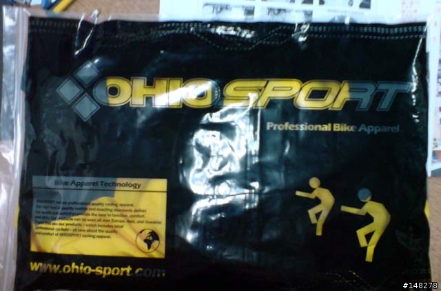 今天氣象預報說還會冷四天，介紹一件 OHIO-SPORT 騎士風衣給您