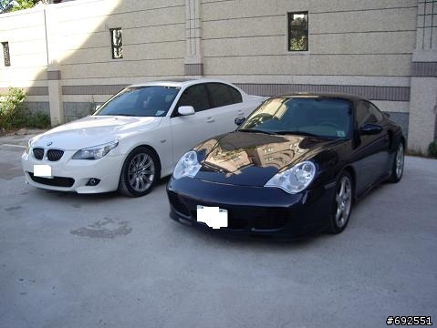 A sunny day with Porsche