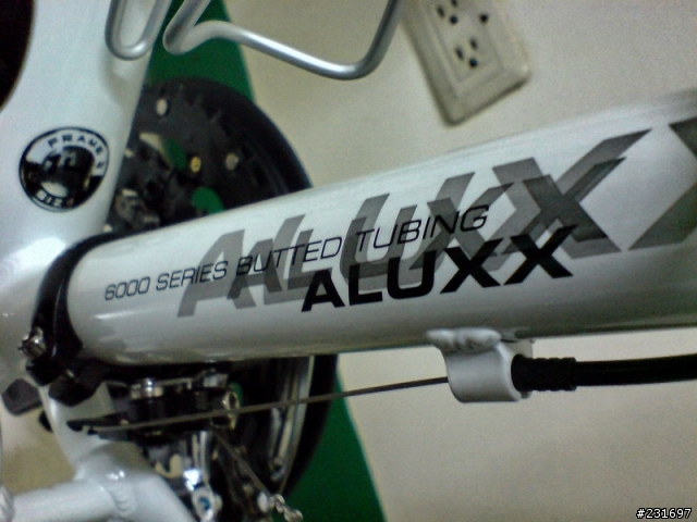 [分享］終於入手Giant 08年 XTC HB3