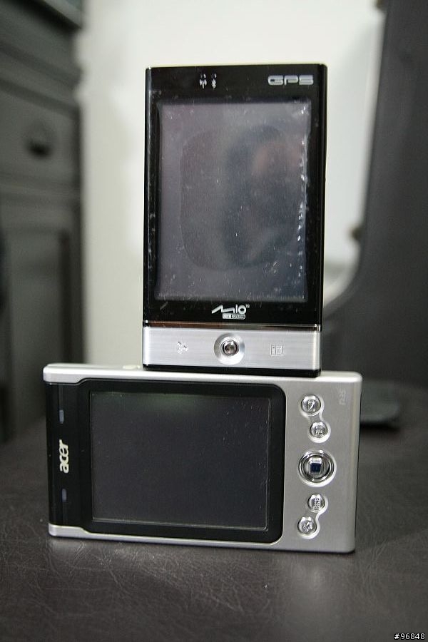 不專業勸敗……把C720放進肚子裡的PDA－MIO P560T