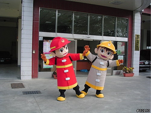 賺錢的機會報你知--台南縣消防局辦理消防布偶命名評選活動