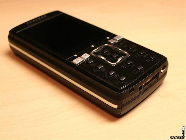 k850i 新色發表~