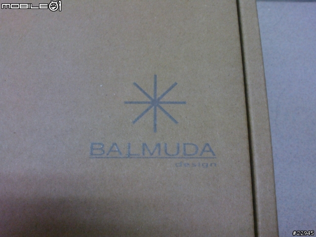 [逸品分享]飄浮在空中的MacBook Pro.手工打磨的BALMUDA LIFT (有圖有真相)