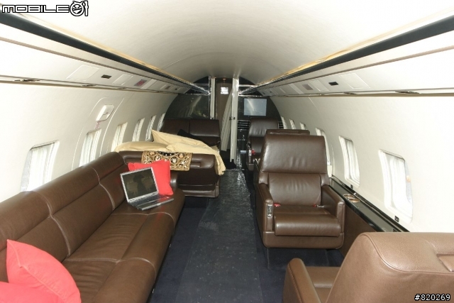 [分享]私人噴射機---- Bombardier challenger 850