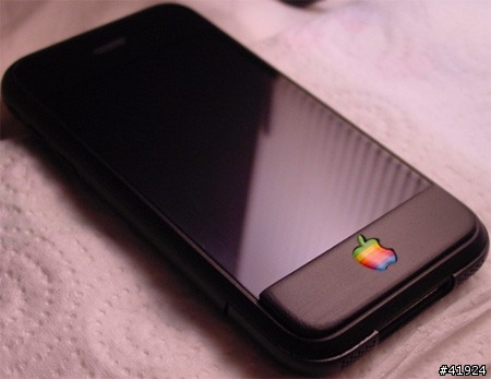 請問有大大知道這個手機套哪裡買的到??