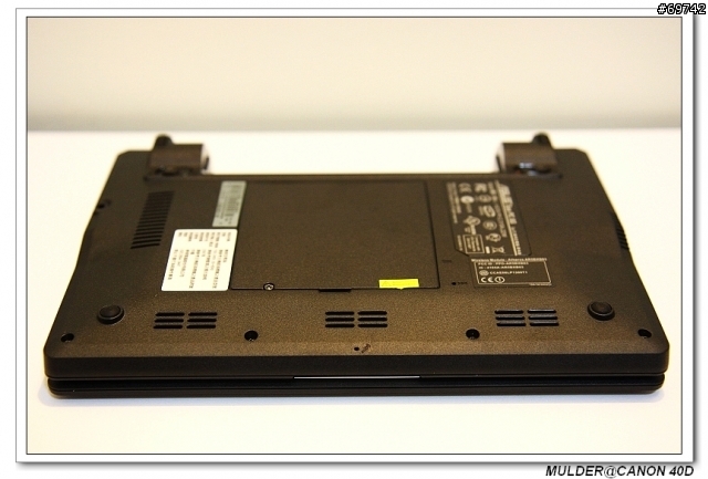 [MoMo桑分享] 我的Eee PC ~ ASUS 8G 黑色版本