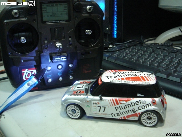 MINI-Z:純手工打造