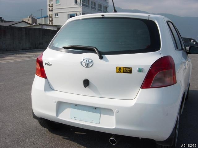 親愛的、我把 YARiS 變 Vitz 了～ (分享圖片、非專業改造文章)