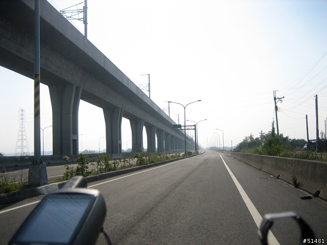 [遊記] 四傻蛋挑戰南橫公路記行 (完整版235張照片魄力發表!)