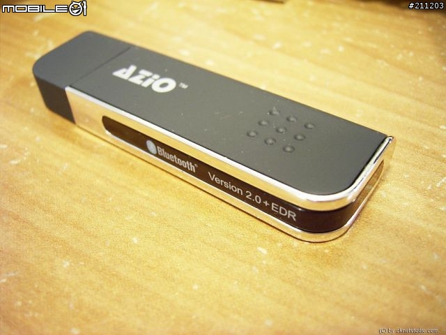 [Eee PC] 2 x 16GB 行動碟 + USB Hub + 藍芽改裝