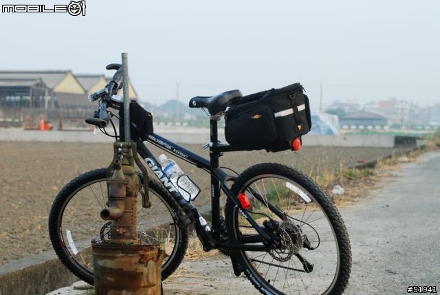 [寫真 + 景點] 我的第一部單車 IGUANA DISC + 橋頭鄉花海