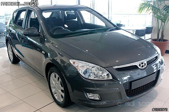 Hyundai i30 月光藍，香檳金，鋼鐵灰 你喜歡哪一個呢？(訂下鋼鐵灰了，謝謝大家的投票）