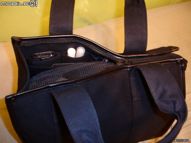 [$開箱$]又跌入泥坑之"貴死人的相機包".....Nikon x PORTER Original Tote Bag