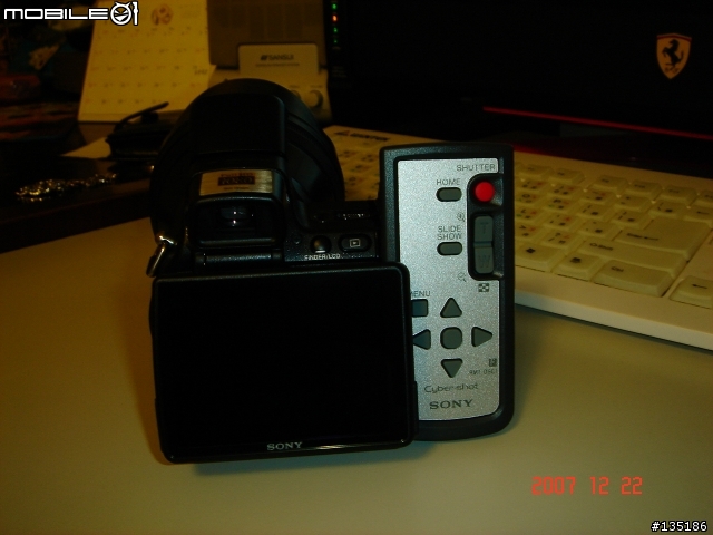 96/12/22終於敗入SONY H9 勸敗照來囉