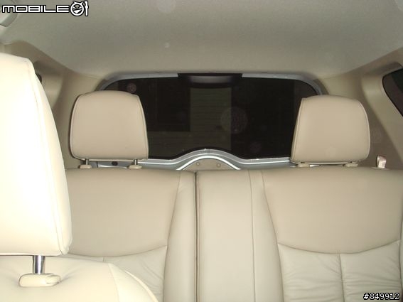 12/09交車的LIVINA 1.6S