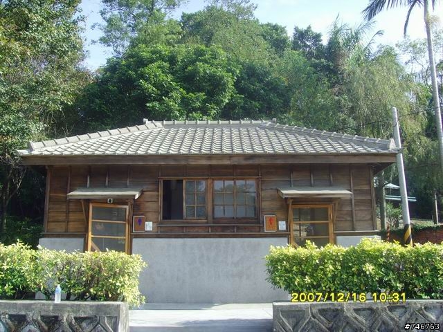 挺搞笑的虎頭山半日遊(有黑貓妹喔)