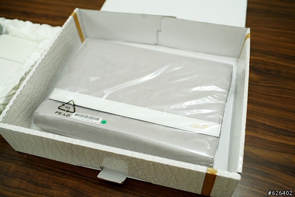 白色魅力 ASUS F8P 入手啦!!!