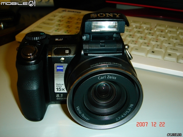 96/12/22終於敗入SONY H9 勸敗照來囉