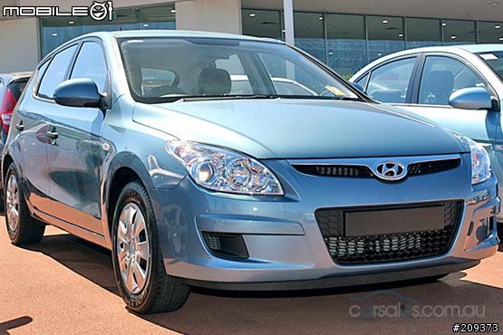 Hyundai i30 月光藍，香檳金，鋼鐵灰 你喜歡哪一個呢？(訂下鋼鐵灰了，謝謝大家的投票）