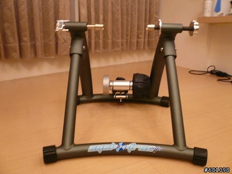 雞排固定式自行車訓練器