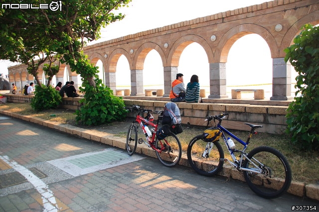 [遊記]11/30 苑裡-台南 單日200KM 12/01台南-高雄 60KM