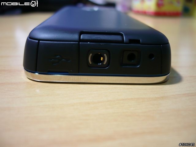 儉約大方的NOKIA 3500 Classic(新增室外拍攝圖)