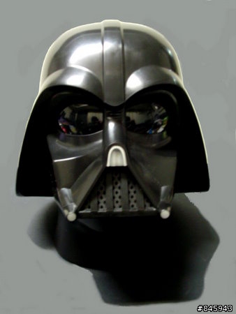 [分享] 哦~那性感的呼吸, 黝黑的肌膚 - Darth Vader黑武士組合頭盔