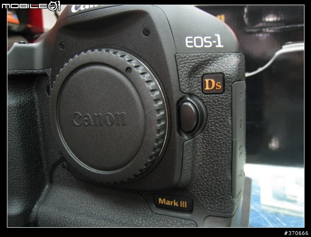 Canon 1Ds Mark III 彩虹公司貨台灣首發,新增旅遊照,ISO3200夜景及副廠鏡頭調焦