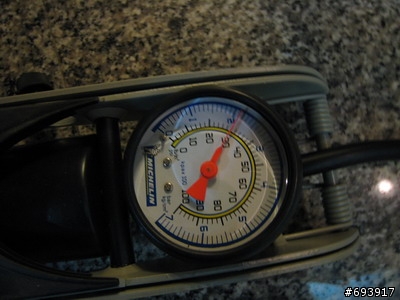 [分享]米其林單管打氣筒開箱