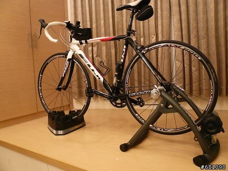 雞排固定式自行車訓練器