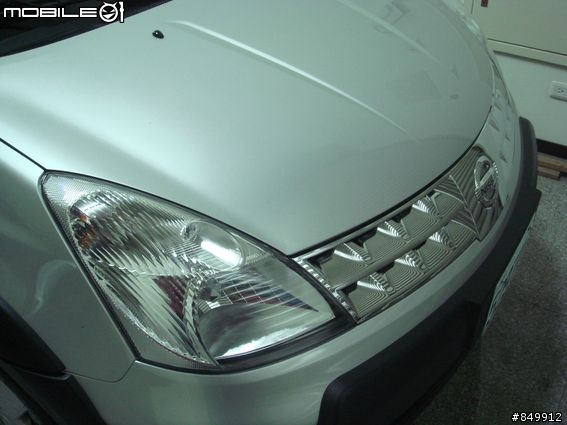12/09交車的LIVINA 1.6S