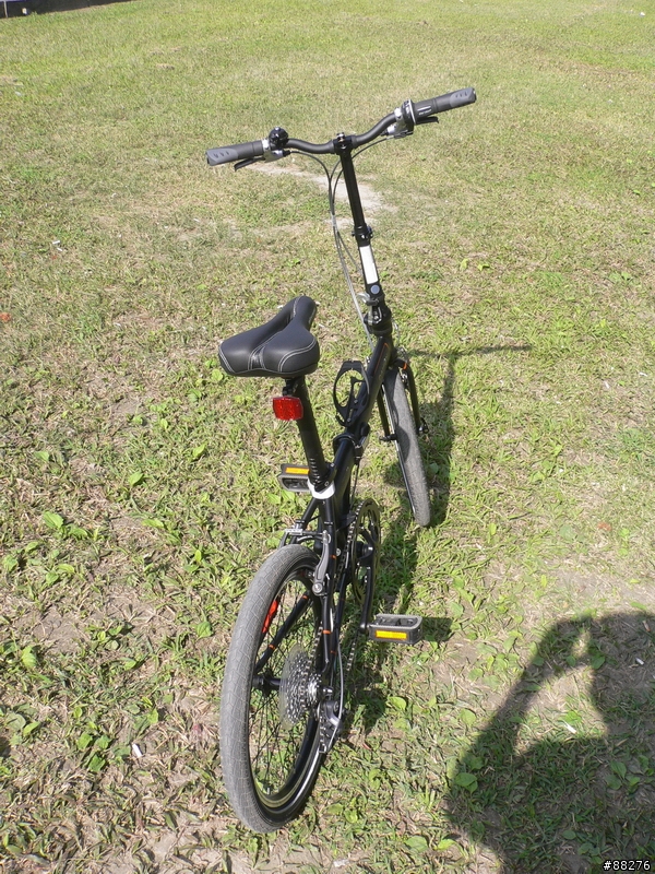 [分享]我家的小白豬與小黑皮 - Dahon 亮光白 Speed D7(改D18) & 消光黑 Speed P8