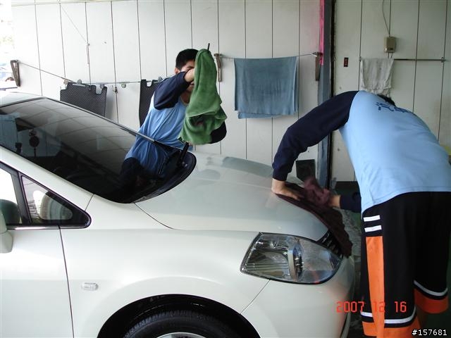 台中大甲百冠汽車美容~~~!!