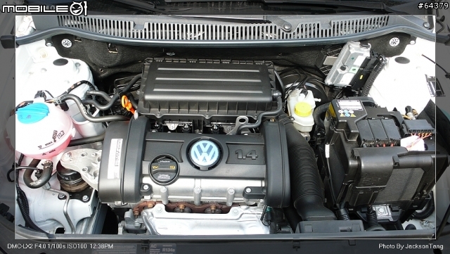 [第二次發文]2008 NEW POLO 1.4開箱照~別忘了幫我評分!