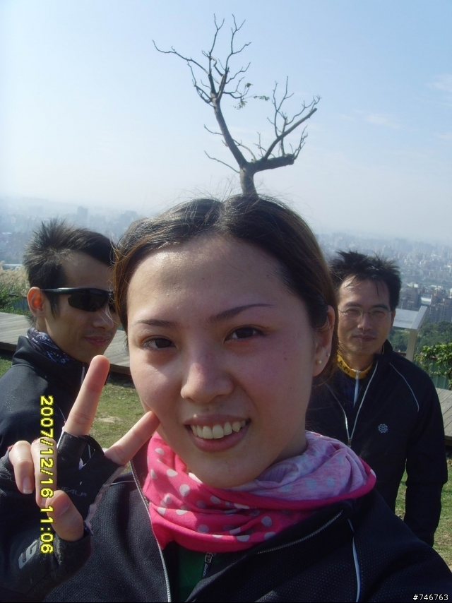挺搞笑的虎頭山半日遊(有黑貓妹喔)