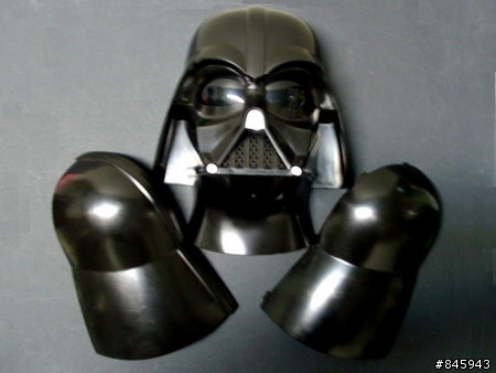 [分享] 哦~那性感的呼吸, 黝黑的肌膚 - Darth Vader黑武士組合頭盔