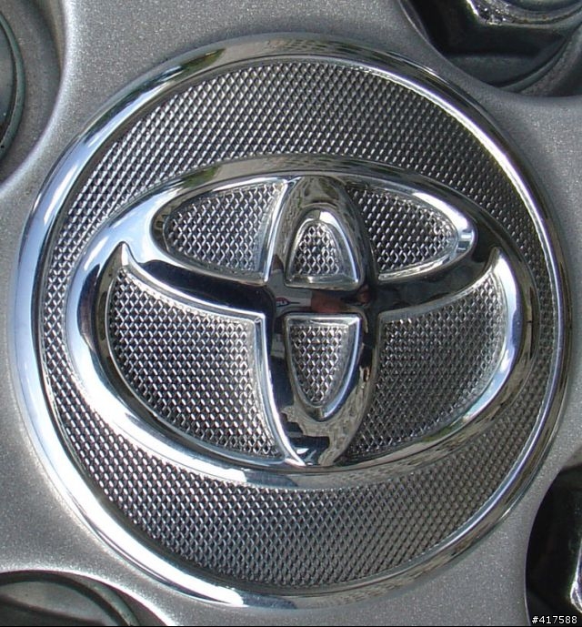 [分享]Toyota Yaris 新車試拍初體驗~
